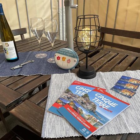Blue Moon Riomaggiore Casa Vacanze מראה חיצוני תמונה