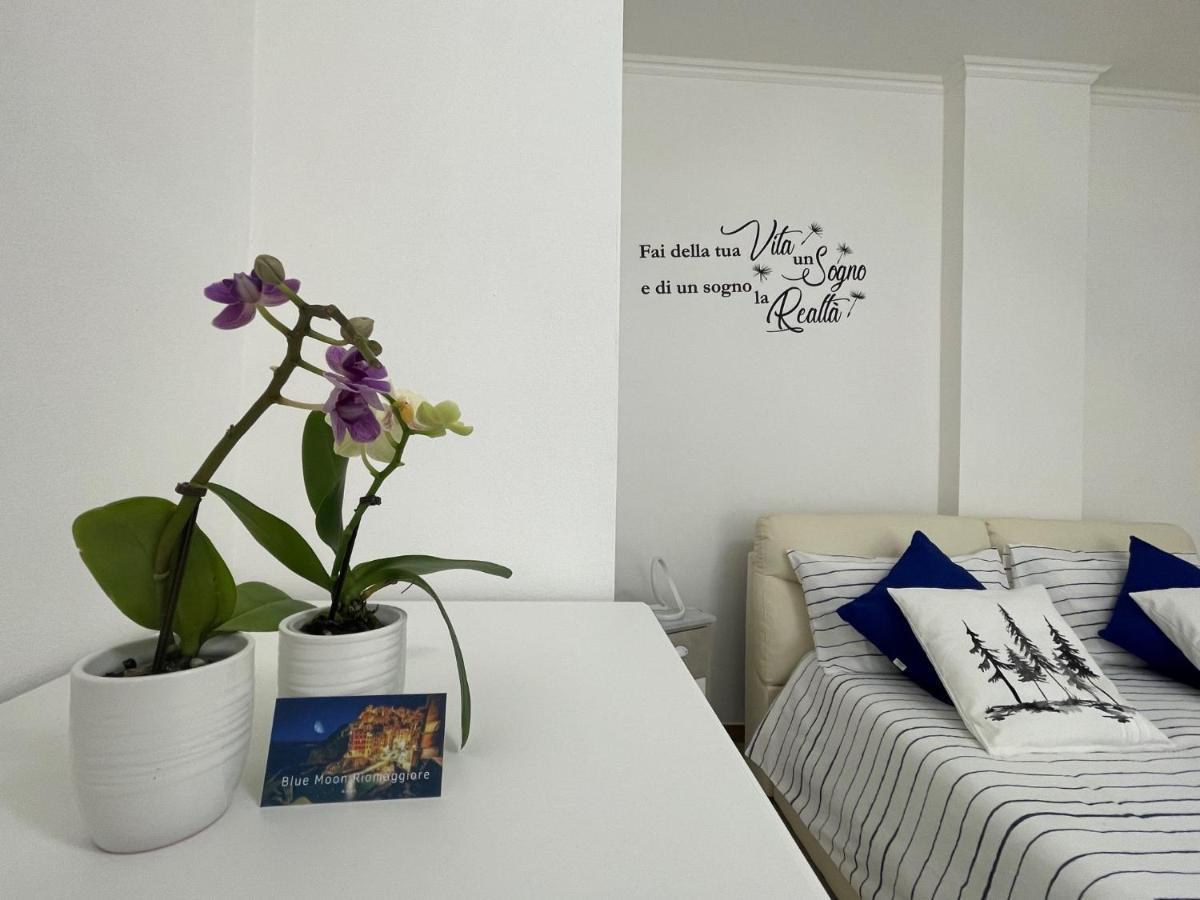 Blue Moon Riomaggiore Casa Vacanze מראה חיצוני תמונה