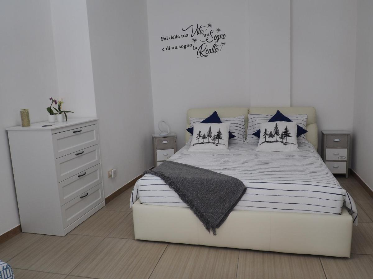 Blue Moon Riomaggiore Casa Vacanze מראה חיצוני תמונה